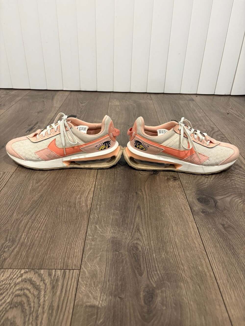 Nike Wmns Air Max Pre-Day SE 'Sun Club' Sneakers